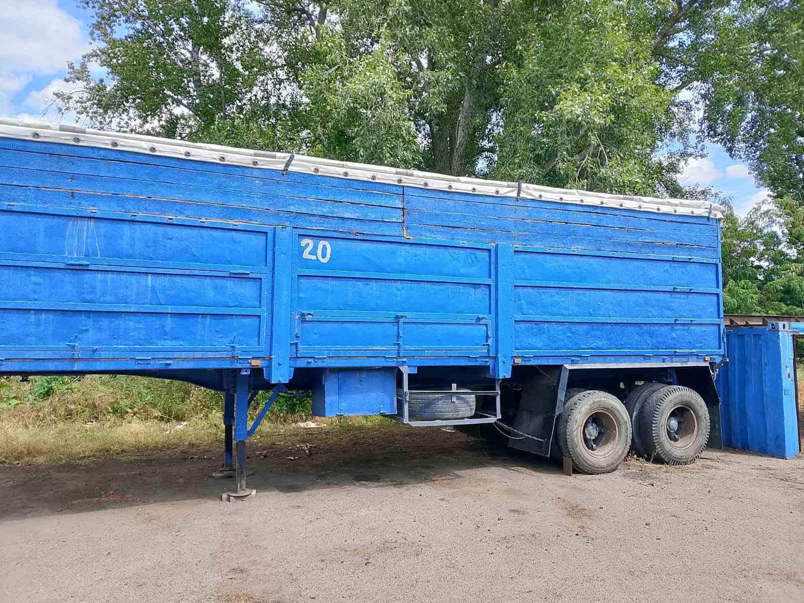 Полуприцеп Камаз бортовой зерновоз
