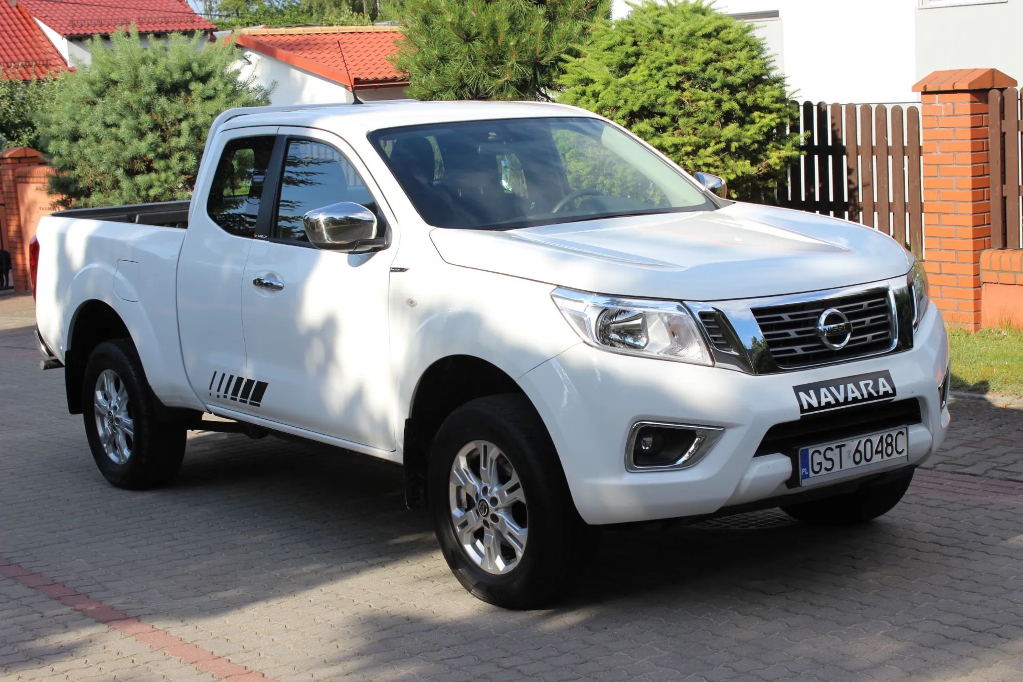 Nissan Navara 4x4 PACYFICA Navi Kamera Tempomat Serwis