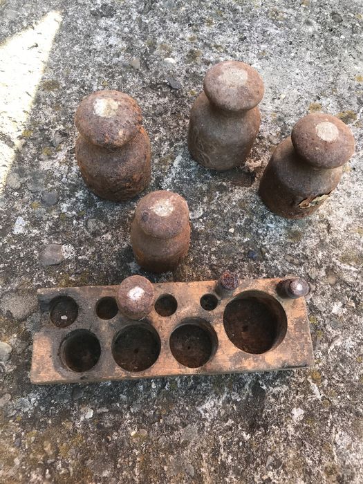 Гирі вагові, утюг антикваріат та звичайний електричний