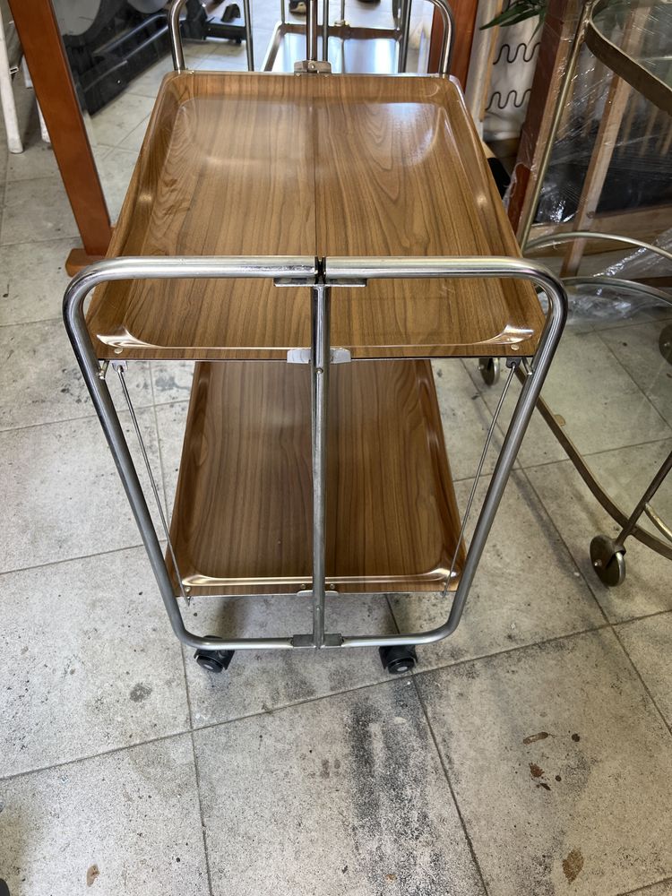 Carrinho de bar em ótimo estado