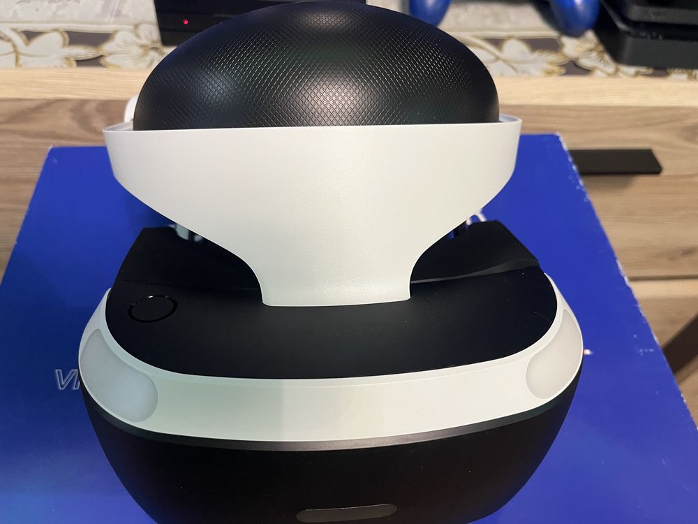 Playstation 4 slim 500GB+VR у ідеальному стані