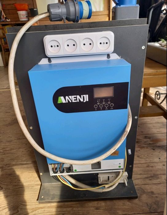 Автономная зарядная станция