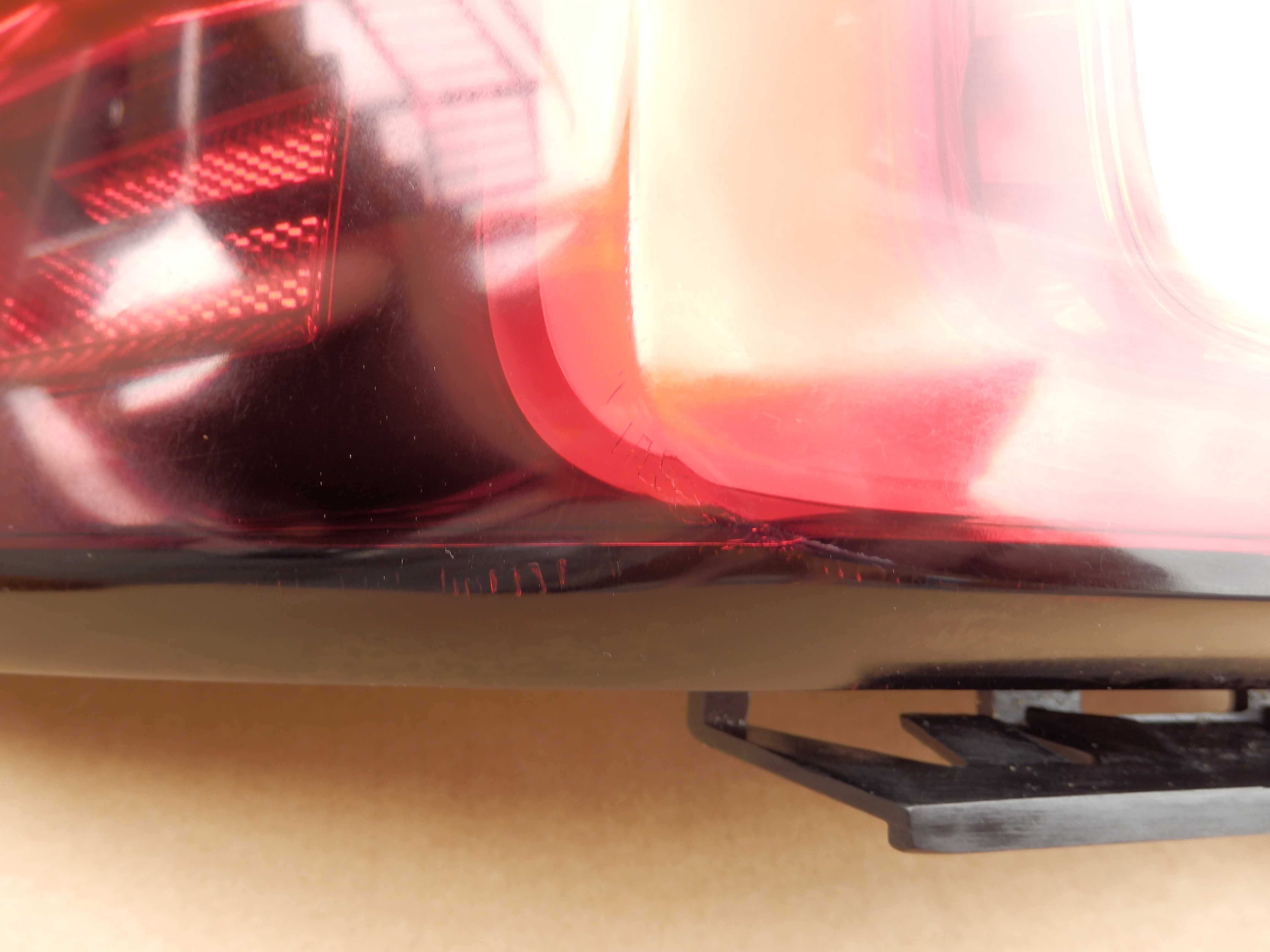 Volvo C40 Lampa Led Tylna Tył Lewa EU