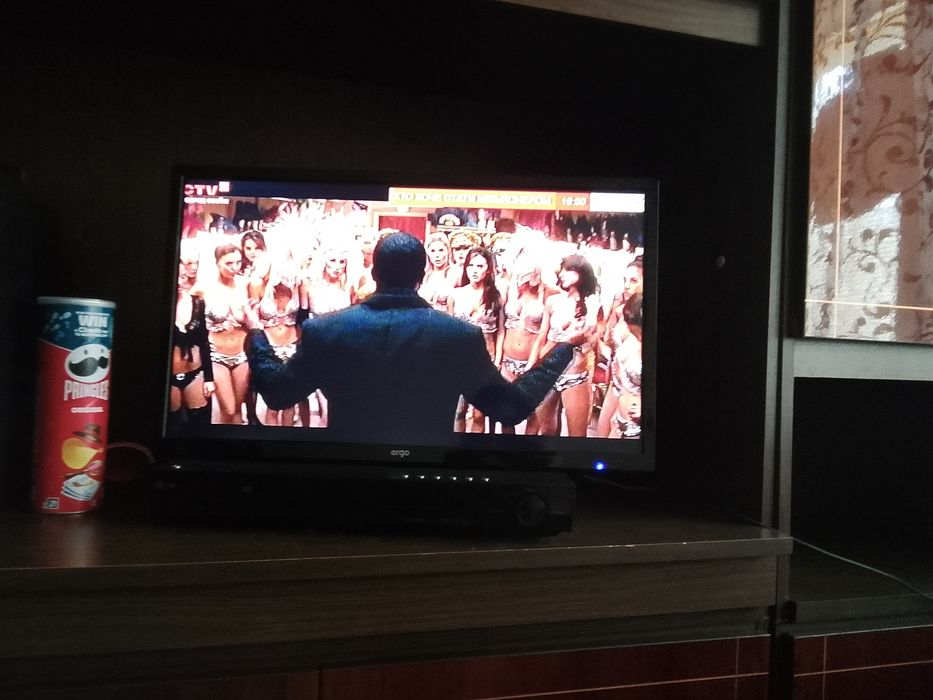 Телевизор ergo на 32 дюйма