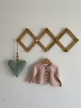 Sweter newbie 56 pudrowy róż na guziki