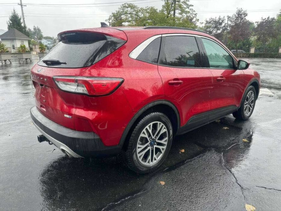 Ford Escape SEL      2020