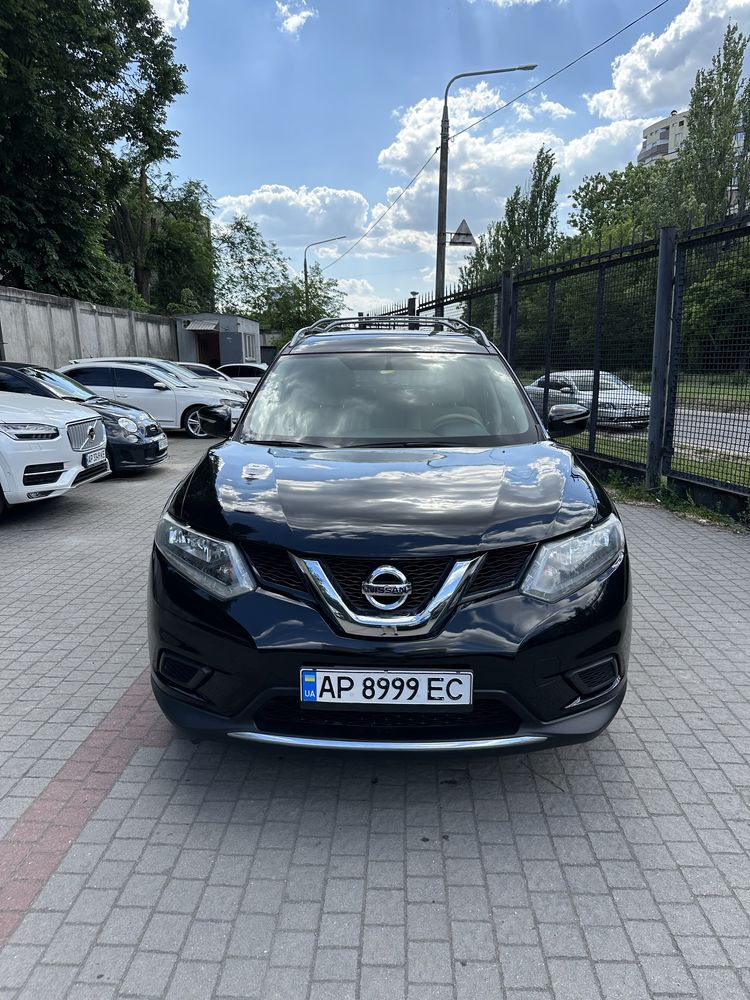 Nissan Rogue SV идеал