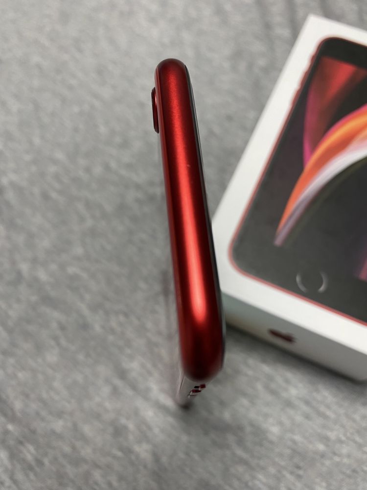 IPhone SE 2020 128 Gb Red Neverlock Как новый!
