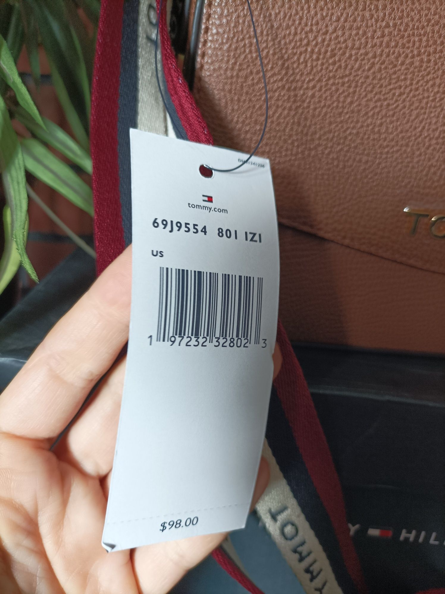 Oryginalna torebka Tommy Hilfiger brązowa otwierana
