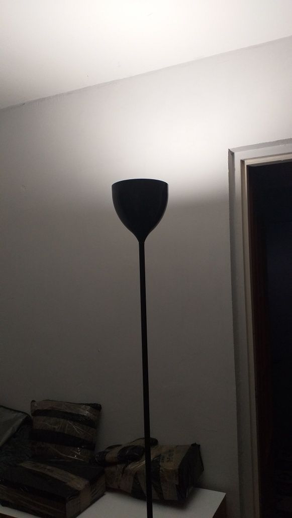 Lampa  podłogowa