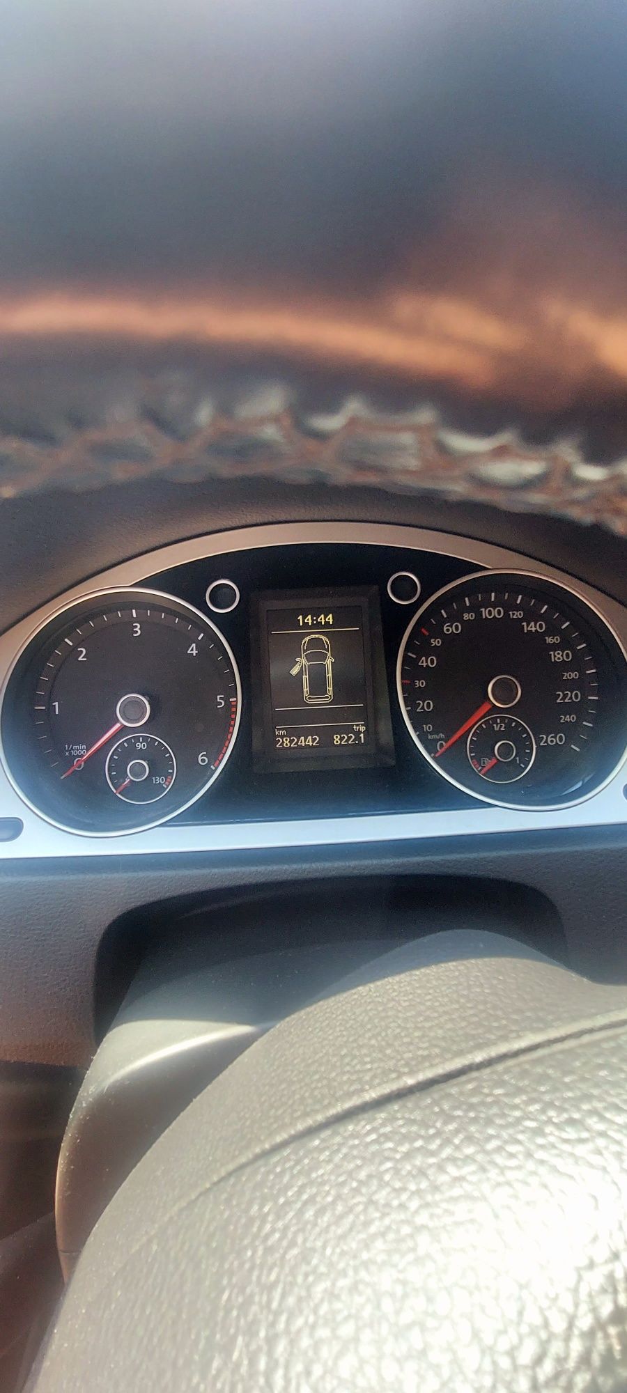 Sprzedam VW Passat 2010 rok 1.6 TDI Common Rail. Klimatronik.