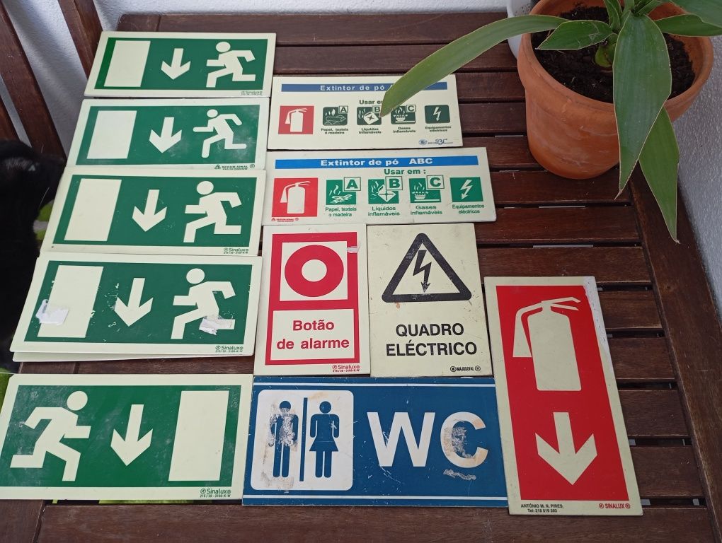 Sinalética luminescente