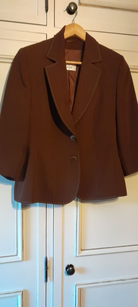 Blazer meia manga cintado