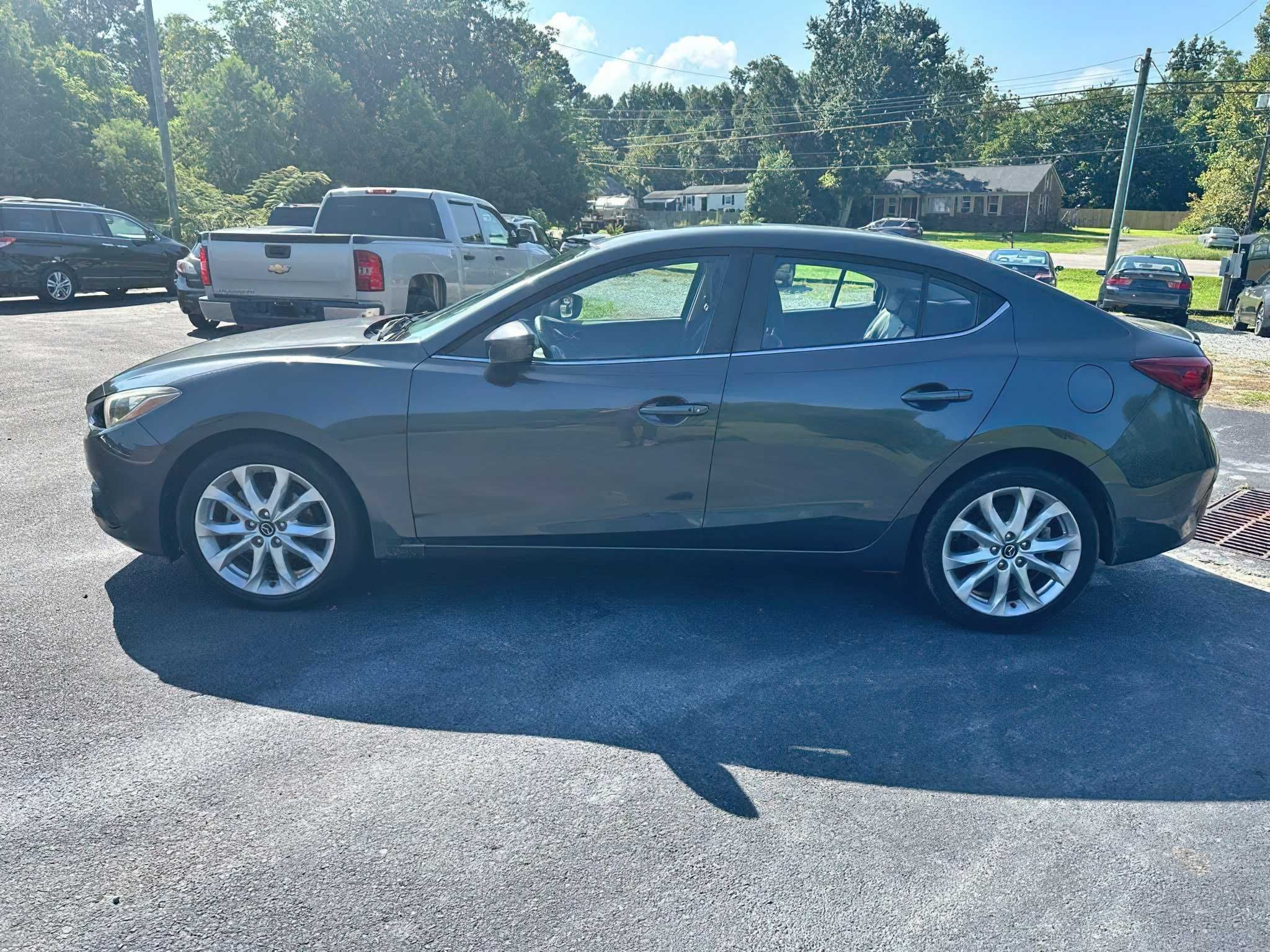 2016 Mazda MAZDA3 s Touring