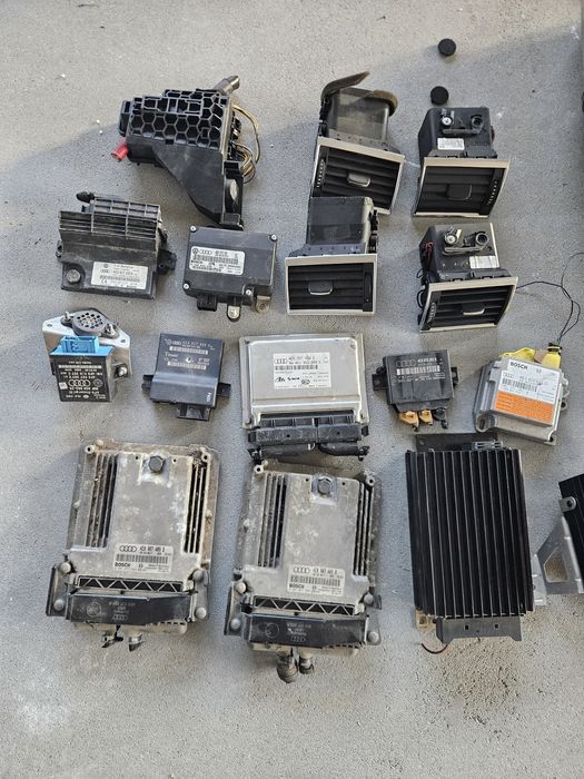 Audi A8 D3 moduł,wzmacniacz ,części