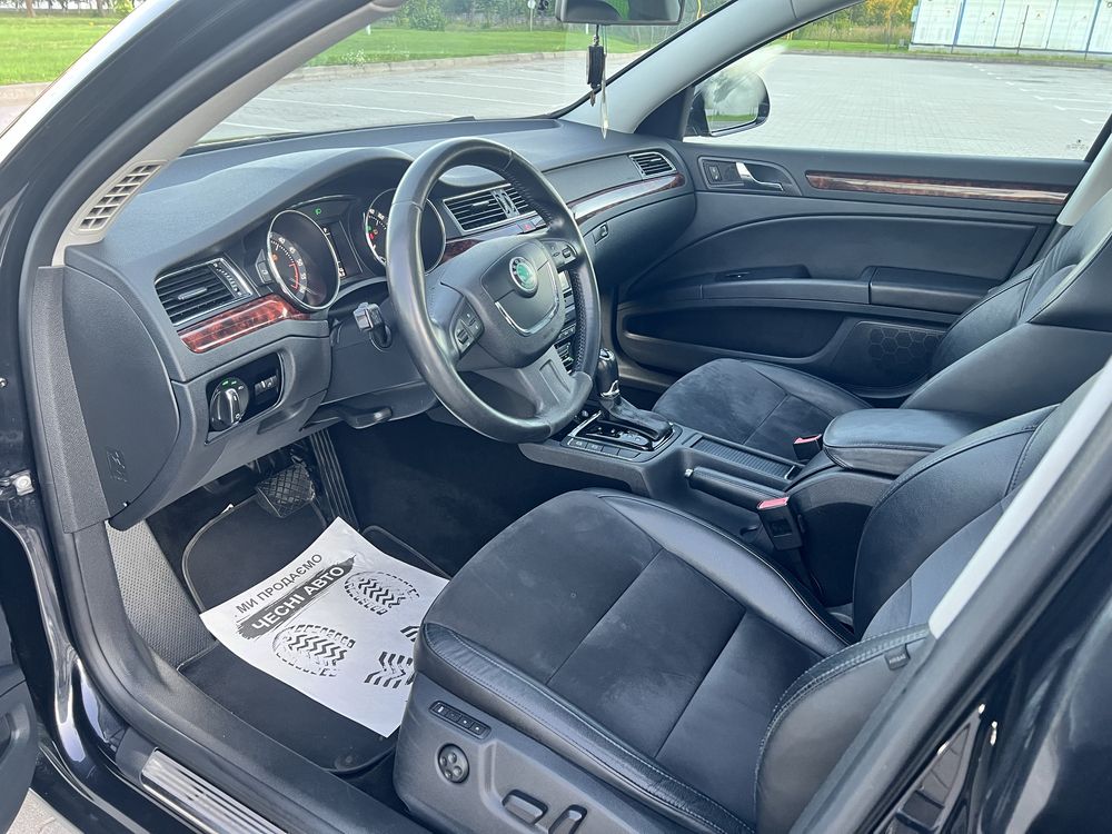 SKODA Superb Combi 2.0 TDI Elegance DSG