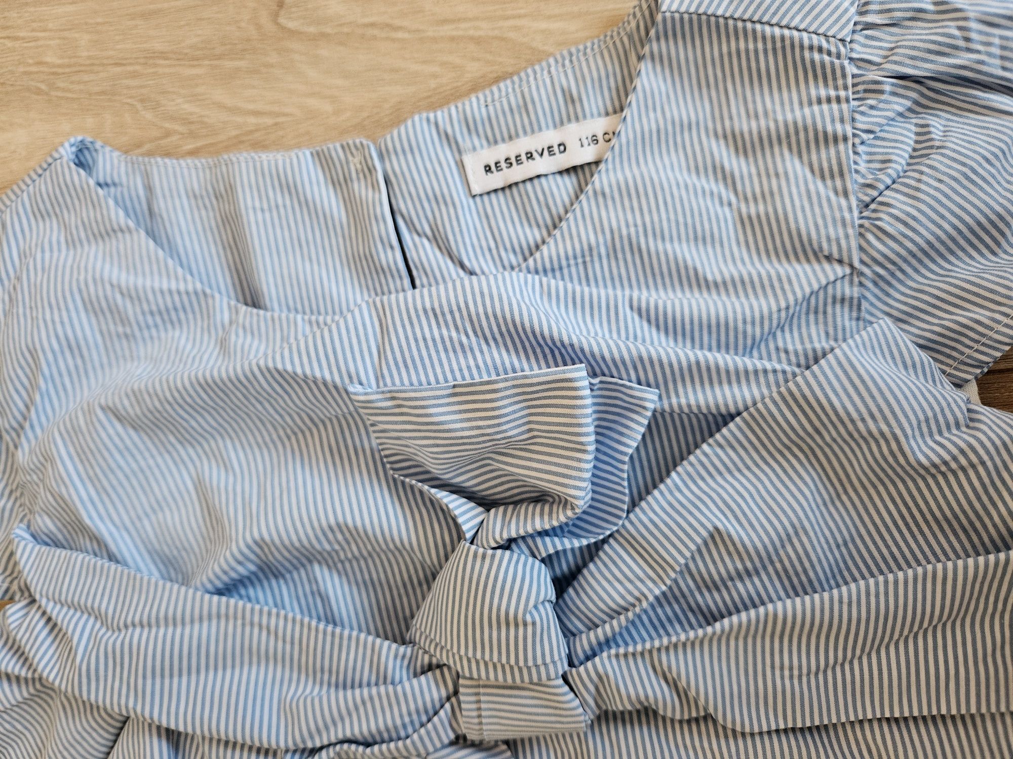 Elegancka sukienka Reserved roz.116