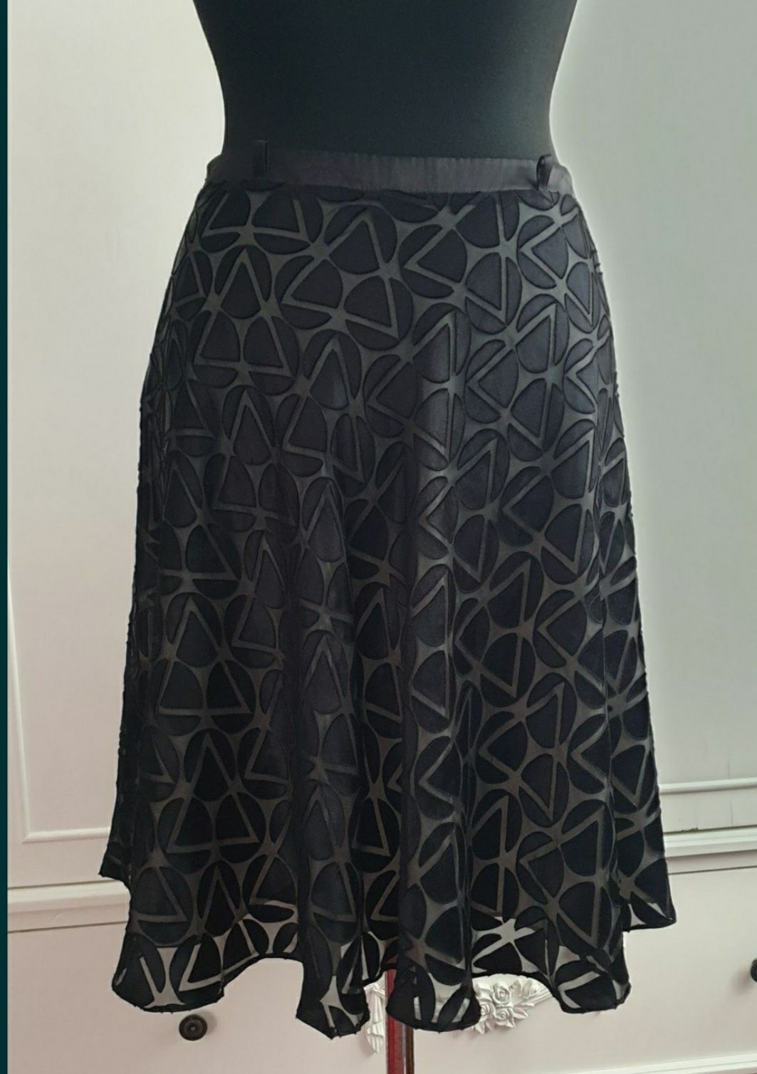 Talbots 38 40 jedwabna spödnica