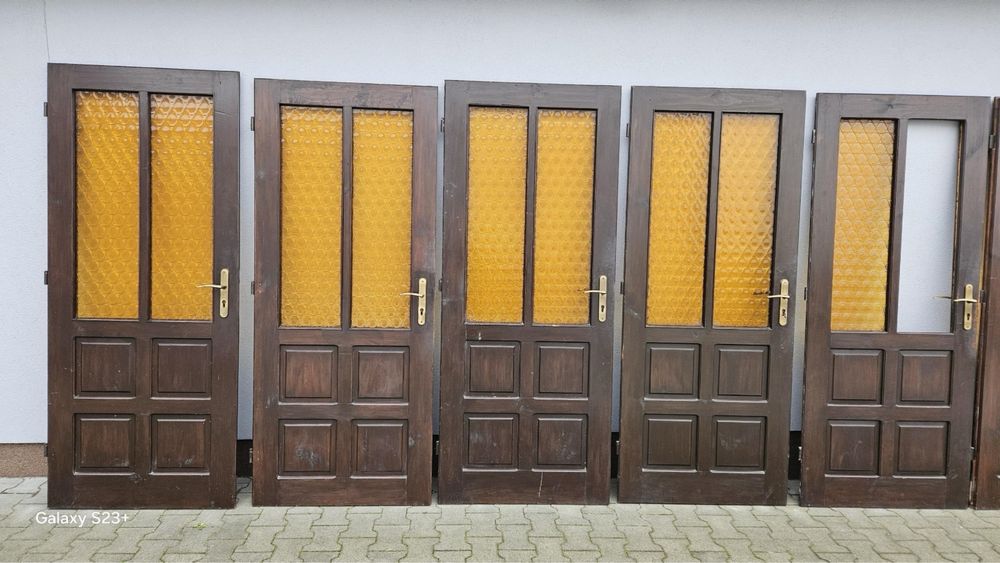 Drzwi modrzewiowe 9 sztuk