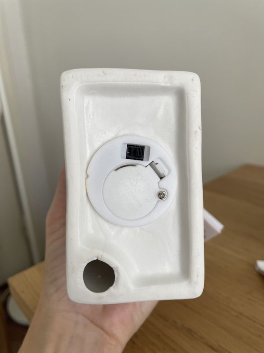Casinhas de cerâmica branca com luz LED