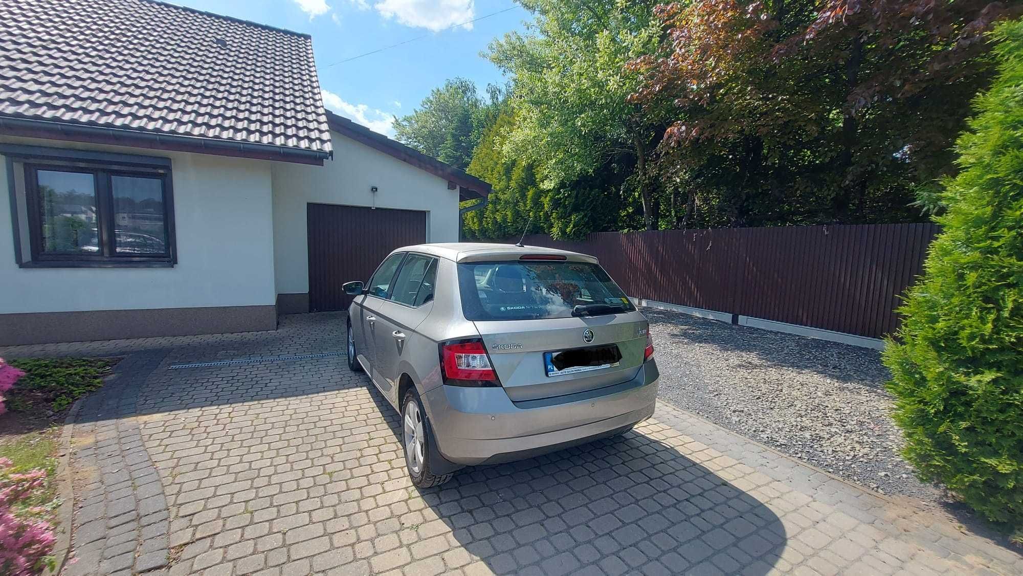 Fabia  1,2   90 kM