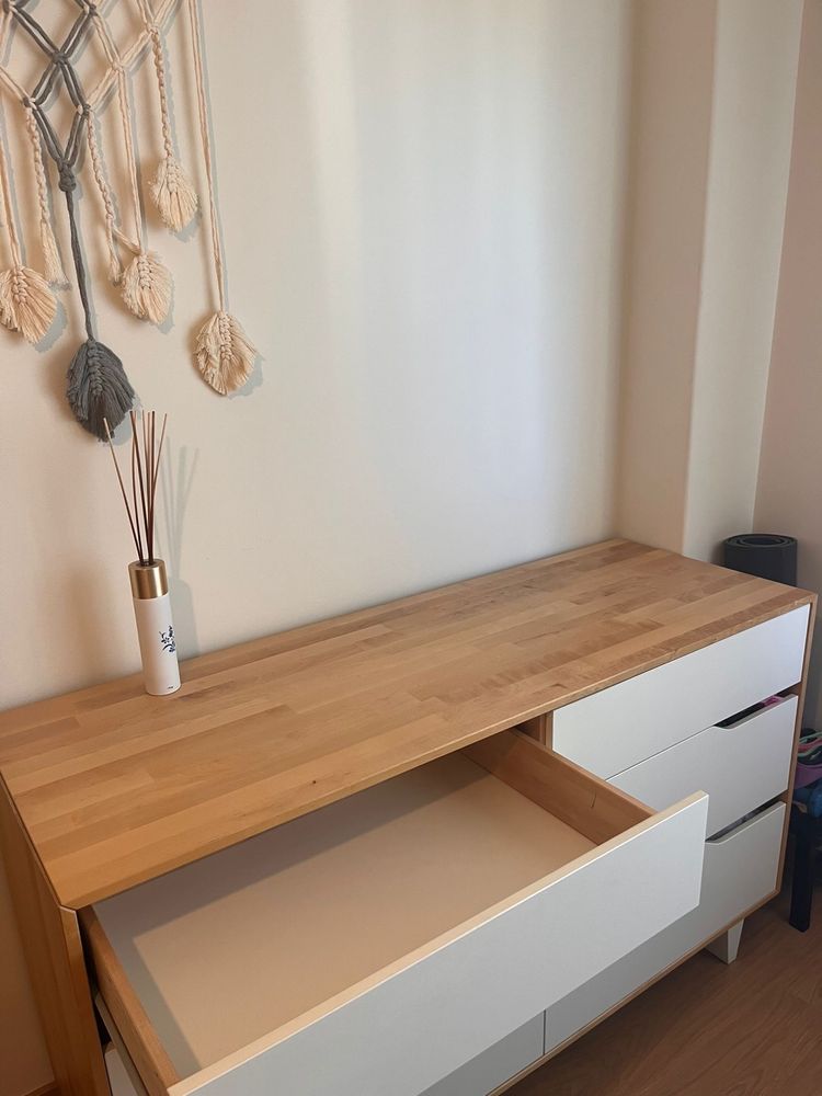 Cómoda IKEA com 6 gavetas como NOVA!