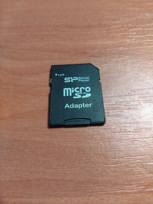 Продам карту памяти 2 гб.