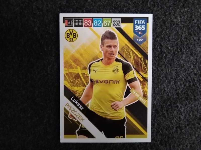 Karty kolekcjonerskie PANINI piłkarskie 2019 - 283 sztuki
