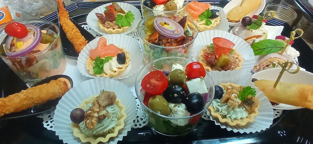 Catering okolicznościowy/ grill  imprezy plenerowe