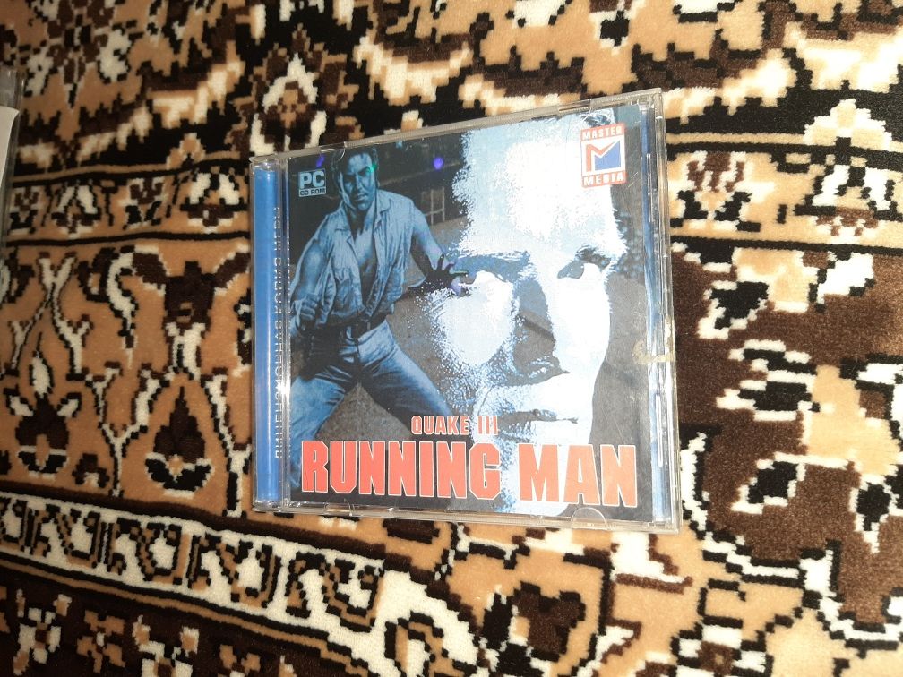 Продам диск с игрой Running man