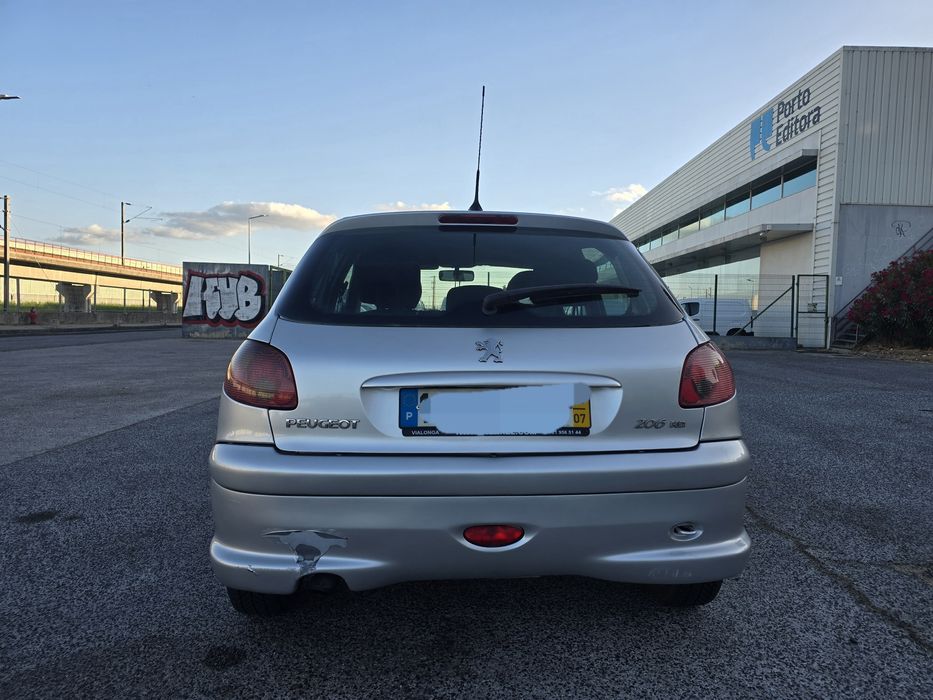 Peugeot 206 1.4hdi Black & Silver Edition