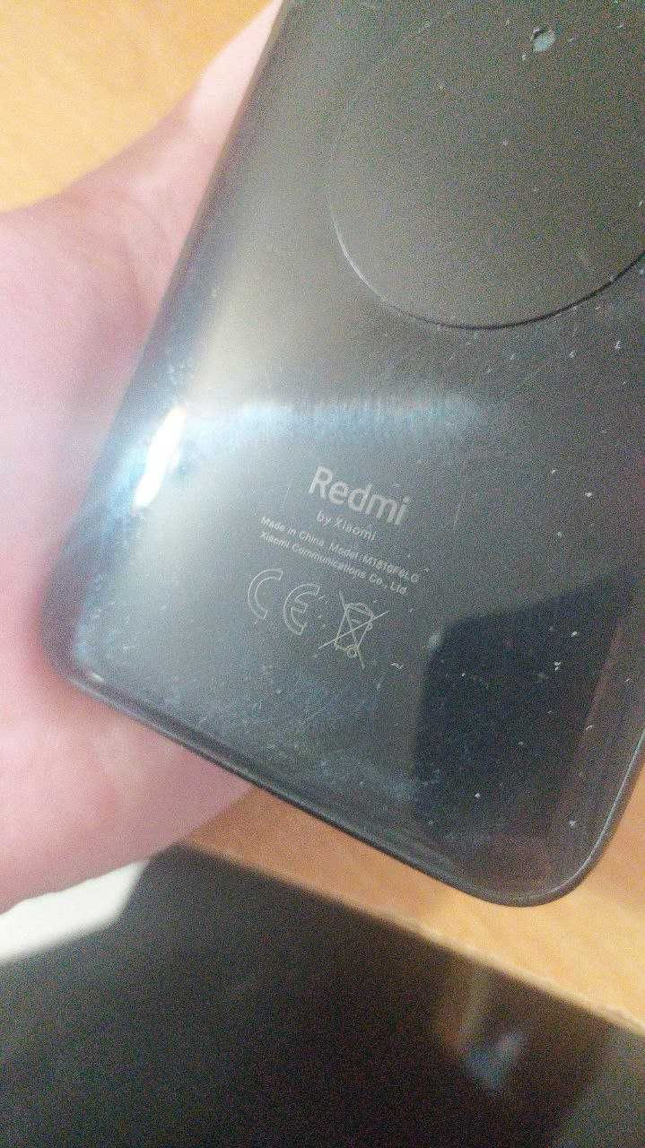 Смартфон Xiaomi redmi 7 3/32