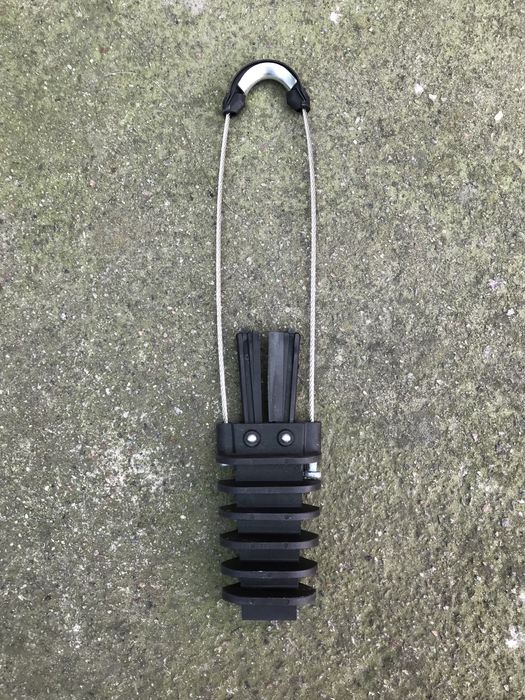 Затискач анкерного типу 6-9мм