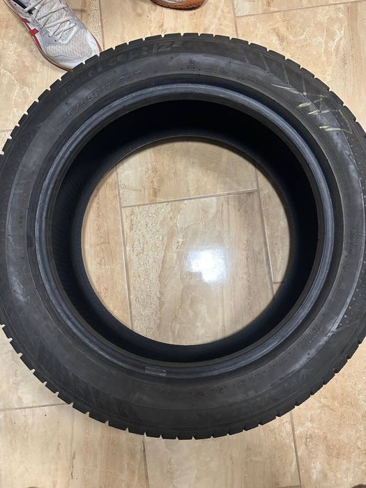 Hankook 215/55R17