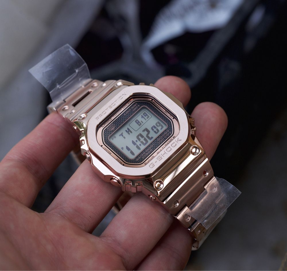 Casio G-shock GMW-B5000GD-4 новые оригинал