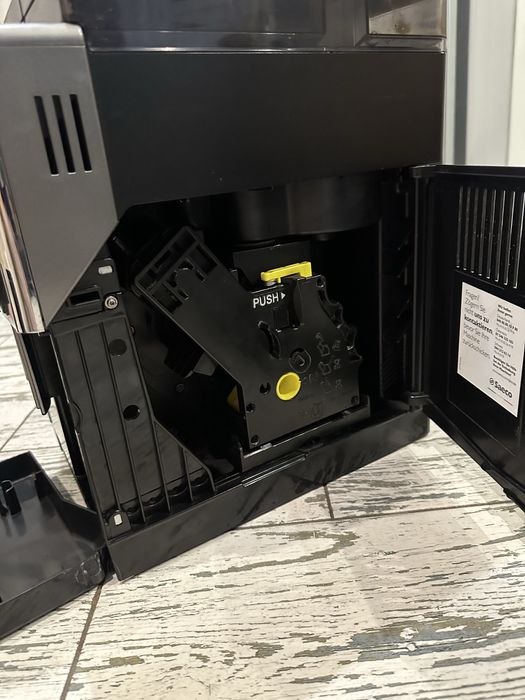 Кавомашина Saeco Incanto