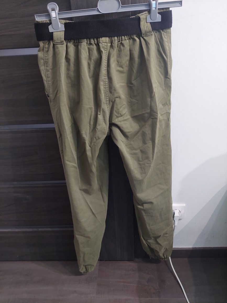 Spodnie z paskiem joggery