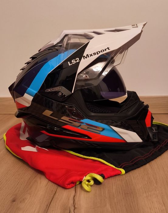 Capacete Mota LS2 Carbono
