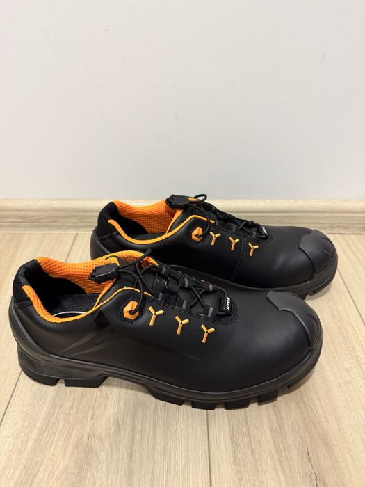 Нове Чоловіче взуття з професійним захистом,доступні й інші розміри