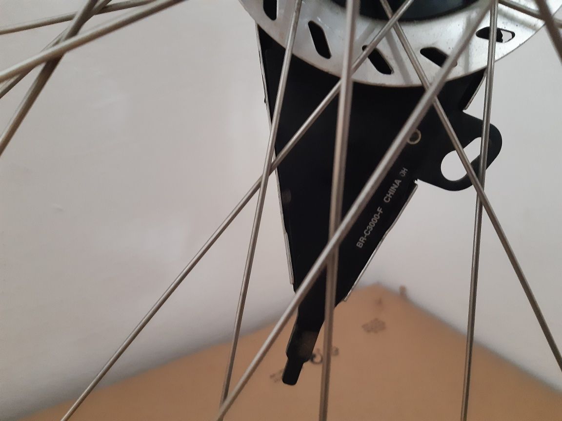 28" przód z hamulcem rolkowym Shimano stalowa obręcz Van Schothorst