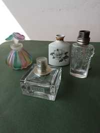 Frascos de perfume antigos vazios.