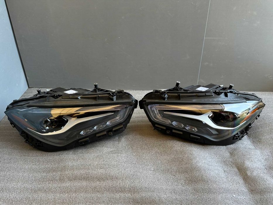 Mercedes CLA W118 X118 Фара права ліва Led high perfomance USA Рестайл