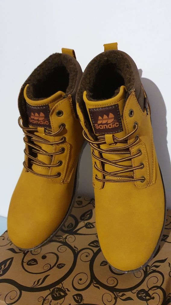 Buty męskie markowe ocieplane Rozmiar 45 / długość wkładki 29 cm