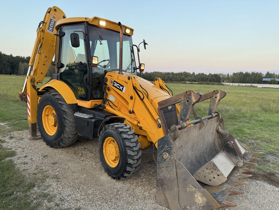 Jcb 3cx  2005r stan bdb koparko ladowarka jcb