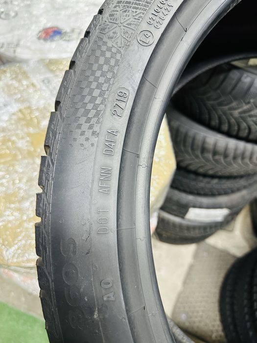 Шини зимові пара 245/40 R21 (100V) Continental Winter Contact TS860S