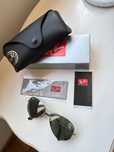 Óculos Ray-Ban aviator prateados novos