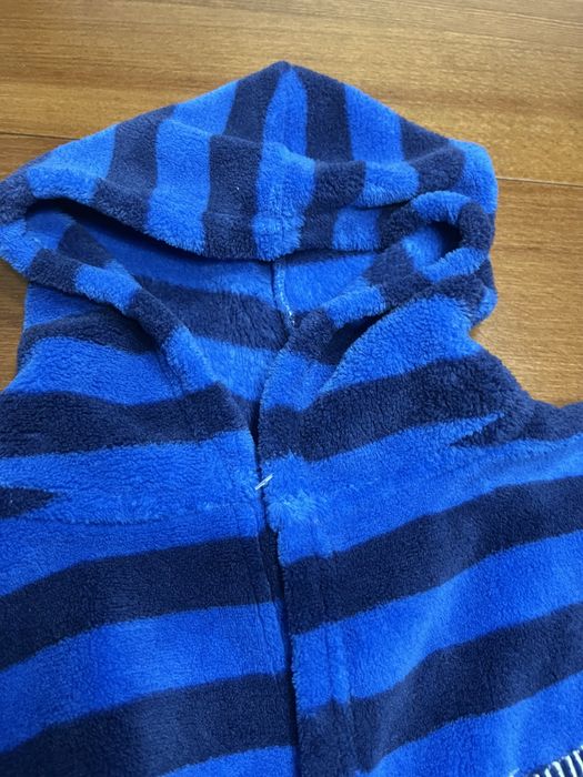 Szlafrok chłopięcy 2-3 lata 92 idealny np. na basen czy wyjazd