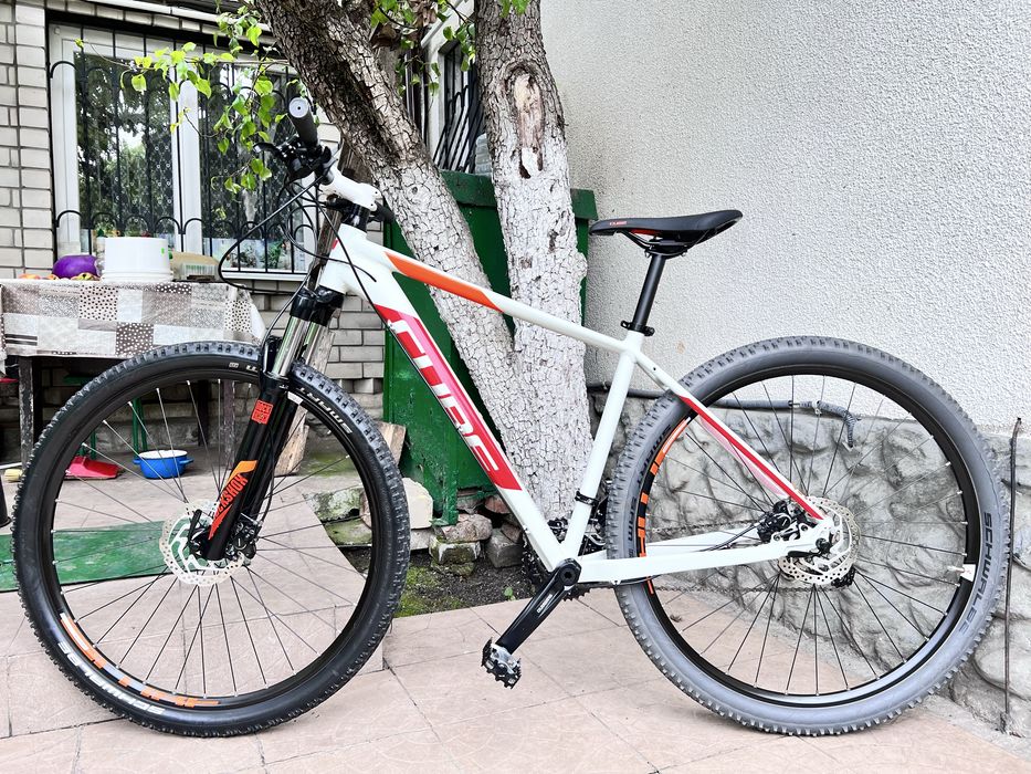 TrekScott CUBE ATTENTION на 29к/L/Shimano Deore XT/Гидравлика/RockShox