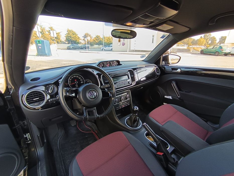 VW New Beetle 1.6tdi 105cv 2012