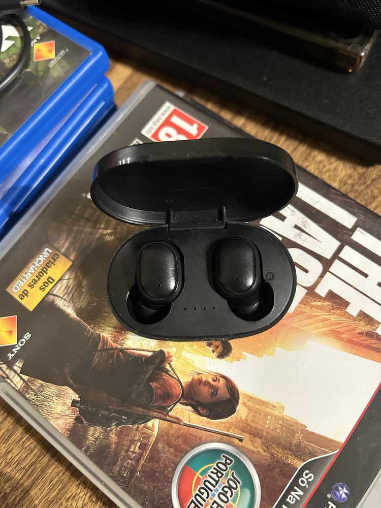 Wireless buds